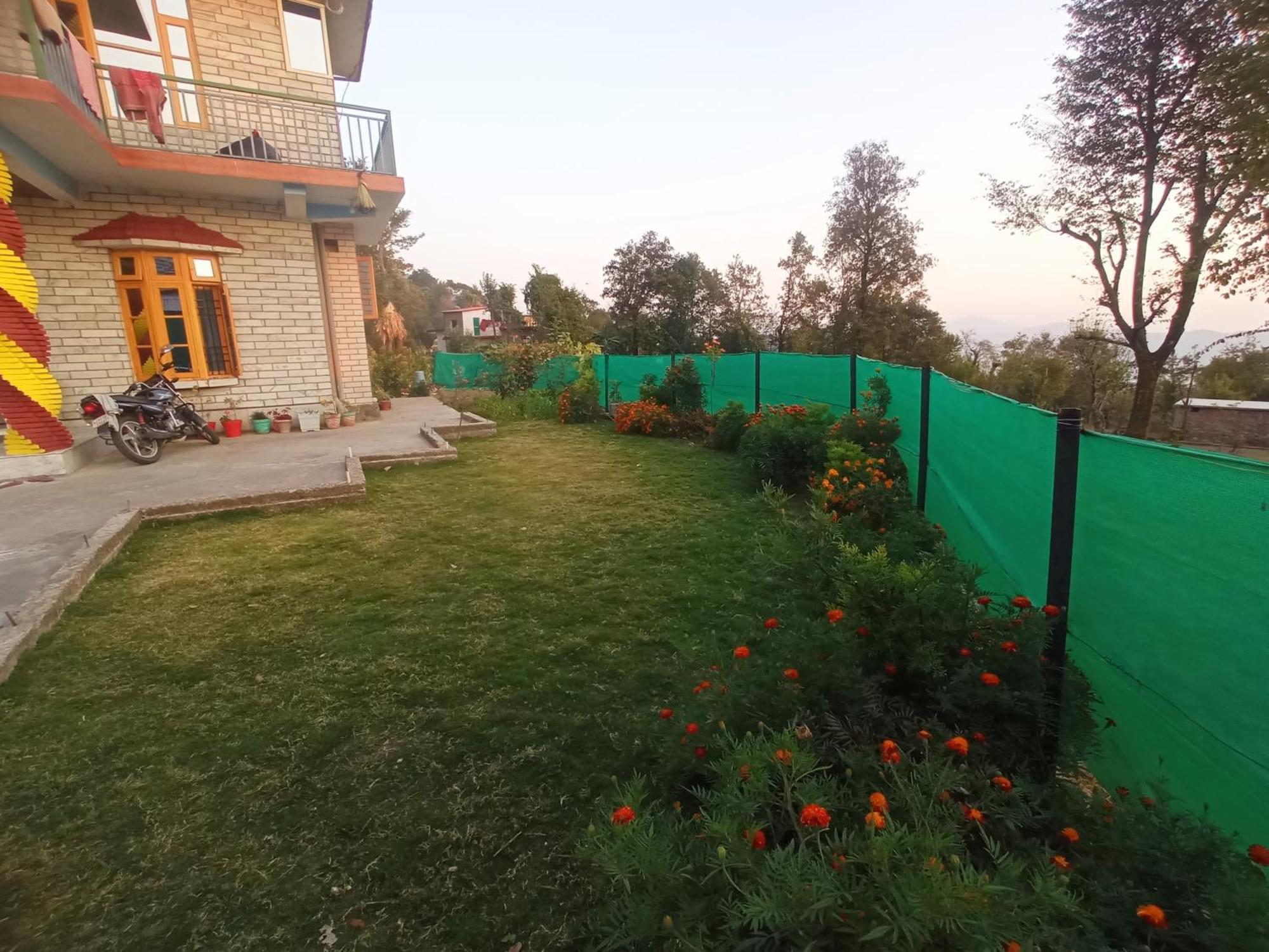 Travelodge Homestay Bir  Exterior photo
